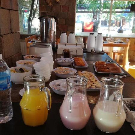 Hosteria Aca Al Sur Villa La Angostura Esterno foto