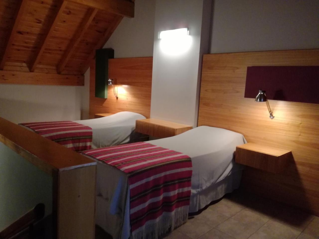 Hosteria Aca Al Sur Villa La Angostura Esterno foto