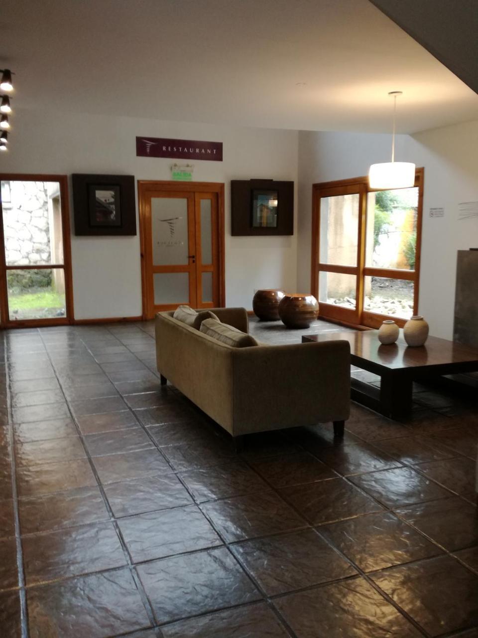Hosteria Aca Al Sur Villa La Angostura Esterno foto