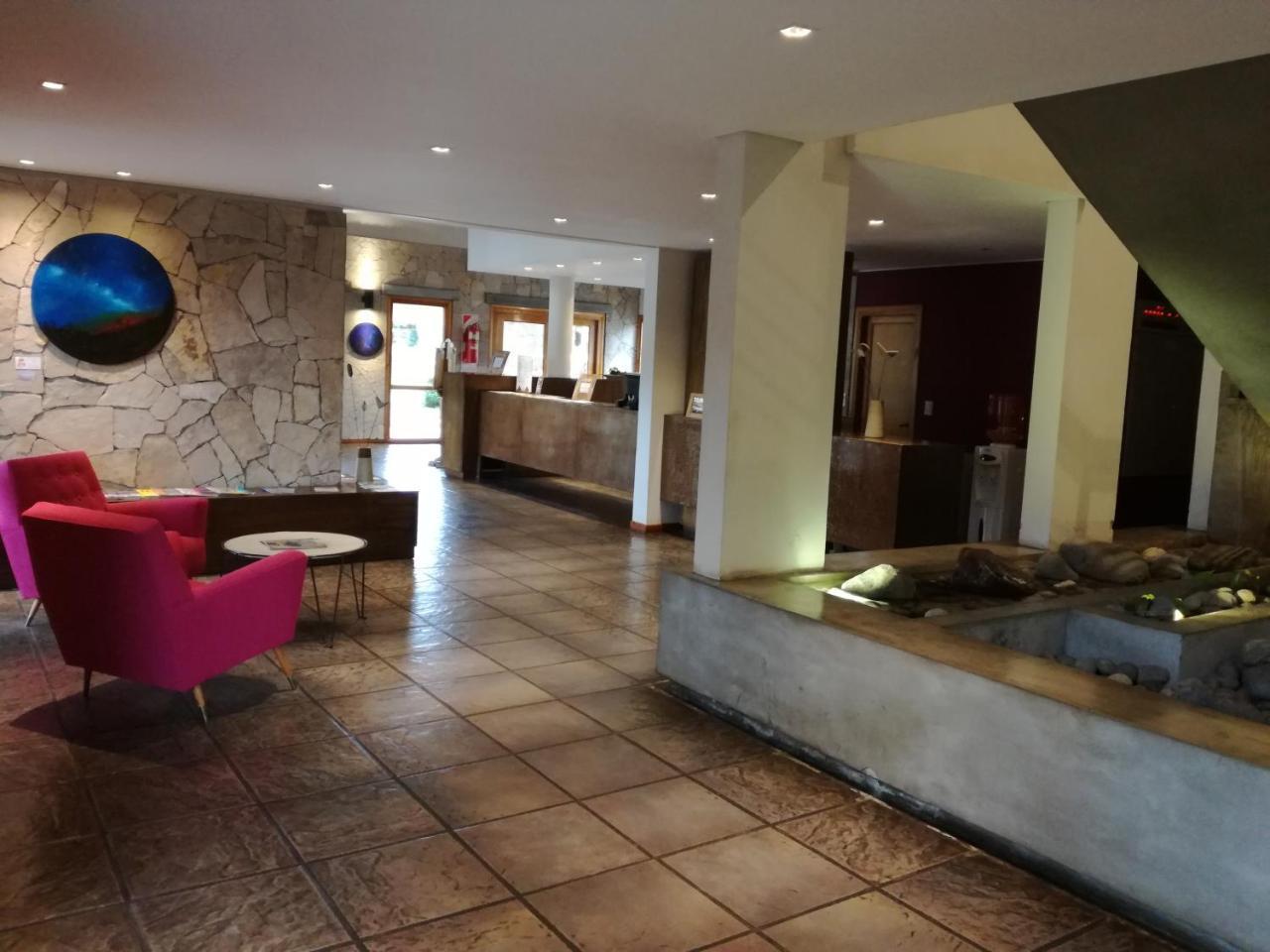 Hosteria Aca Al Sur Villa La Angostura Esterno foto