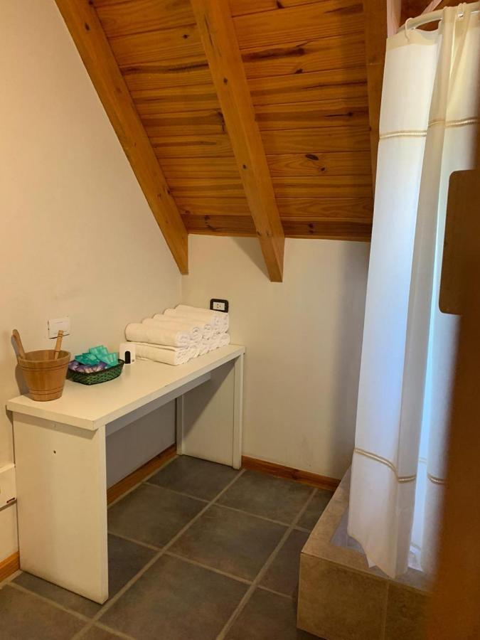 Hosteria Aca Al Sur Villa La Angostura Esterno foto